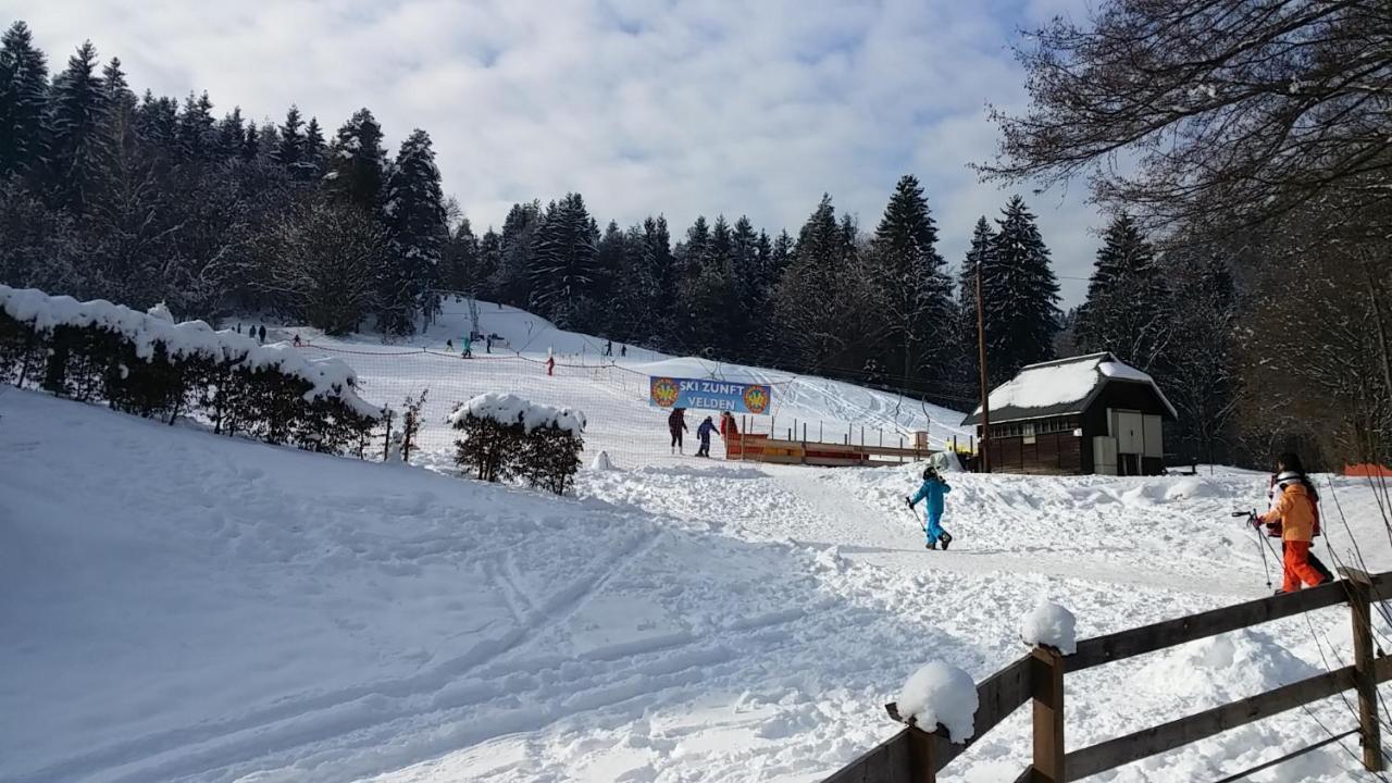 Ferienwohnungen Oranhof フェルデン・アム・ヴェルターゼー エクステリア 写真